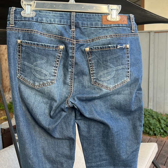 Seven 7 flare jeans. Size 10 - Picture 5 of 10